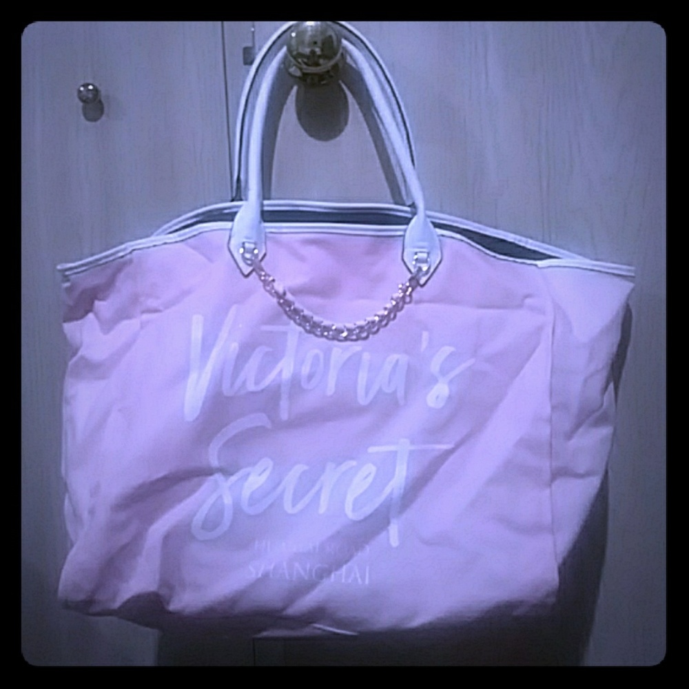 🔥Brand New Victorias Secret Bag🔥